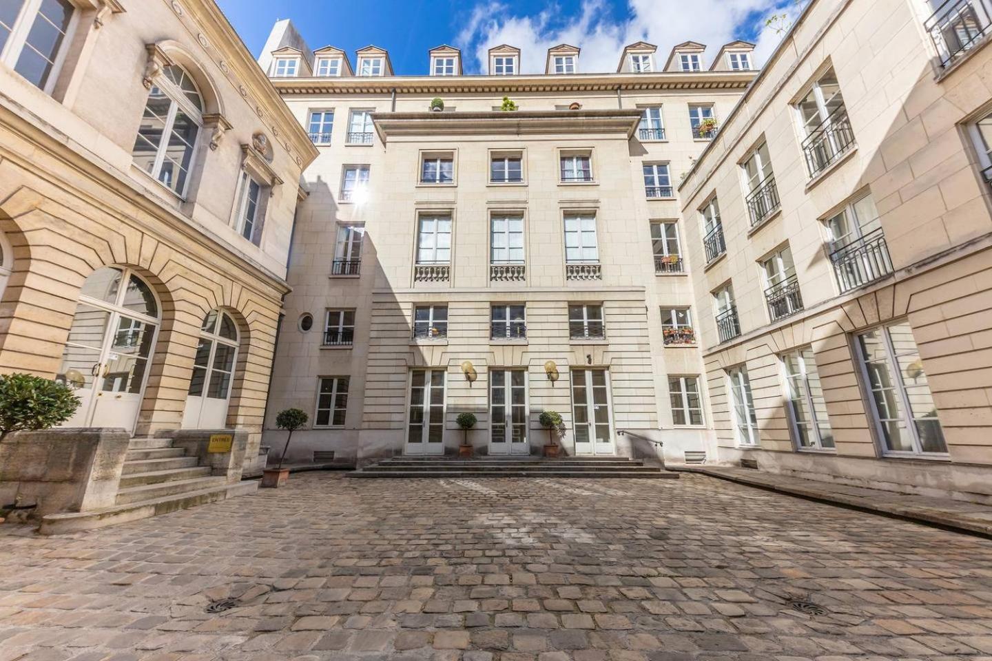 Home In Paris Marais Elegant Flat In Old París Exterior foto